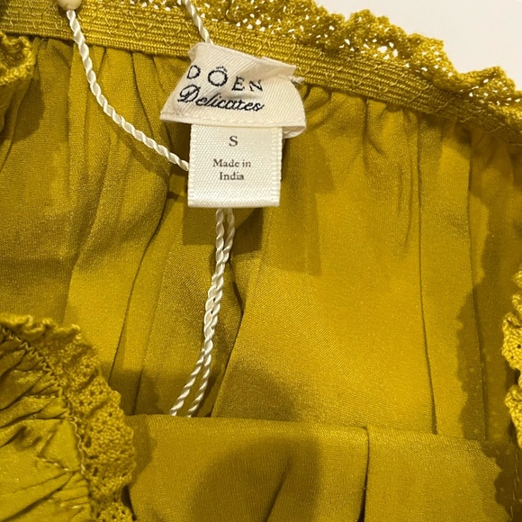 Doen Gold Panties - Picture 5 of 8